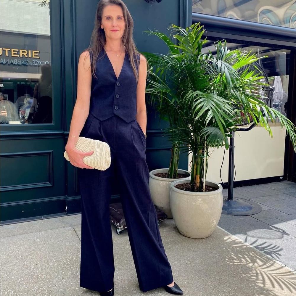 A.L.C. Black Trousers with Wide-Leg Silhouette